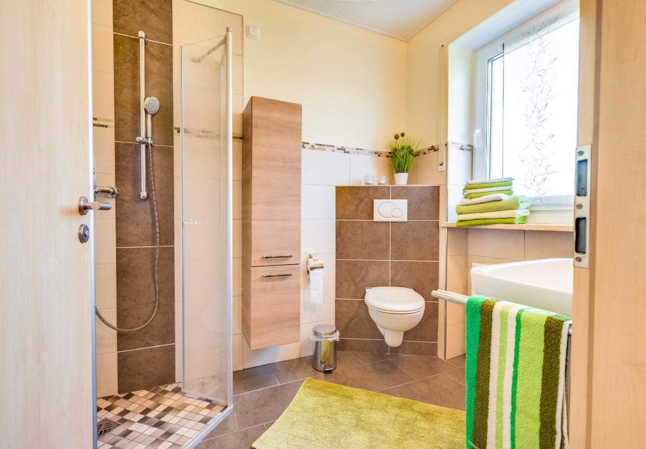 Bartlhof-Ferienwohnungen-Zimmer Burglengenfeld Bagian luar foto