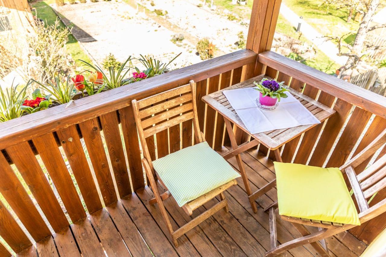 Bartlhof-Ferienwohnungen-Zimmer Burglengenfeld Bagian luar foto