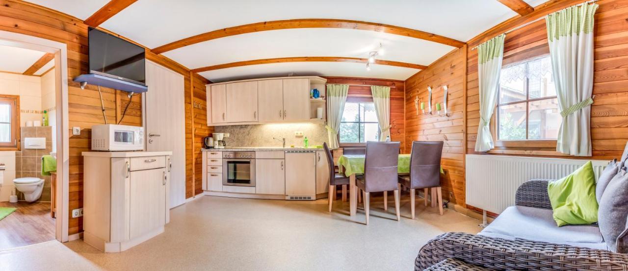 Bartlhof-Ferienwohnungen-Zimmer Burglengenfeld Bagian luar foto