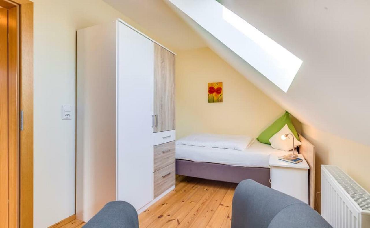 Bartlhof-Ferienwohnungen-Zimmer Burglengenfeld Bagian luar foto