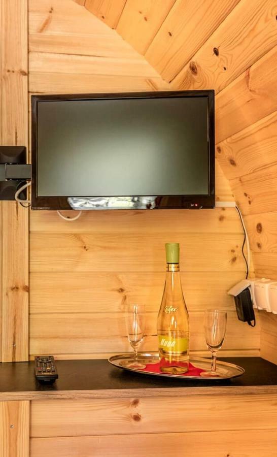 Bartlhof-Ferienwohnungen-Zimmer Burglengenfeld Bagian luar foto